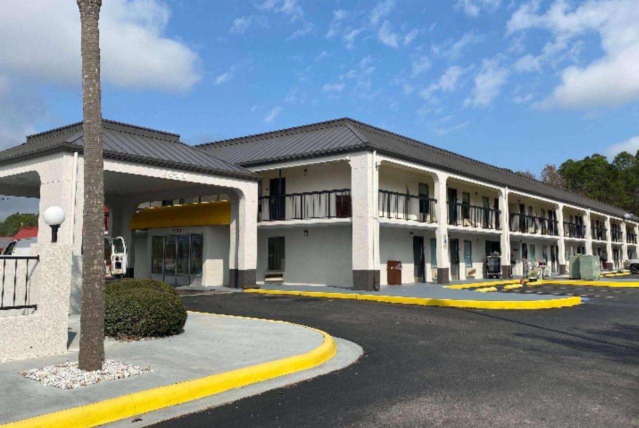 Days Inn By Wyndham Moss Point Pascagoula מראה חיצוני תמונה