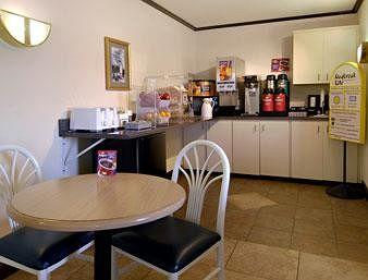 Days Inn By Wyndham Moss Point Pascagoula מראה חיצוני תמונה